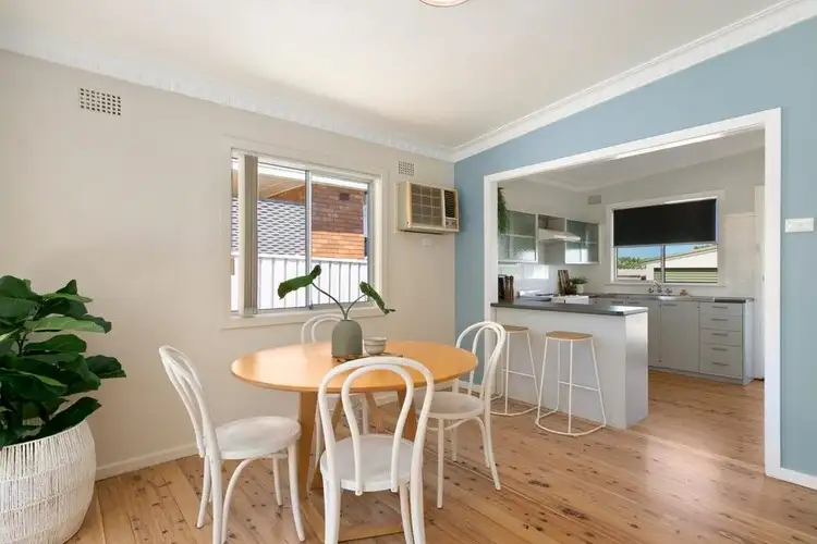 Third view of Homely house listing, 10 Conmurra Circuit, Shortland NSW 2307