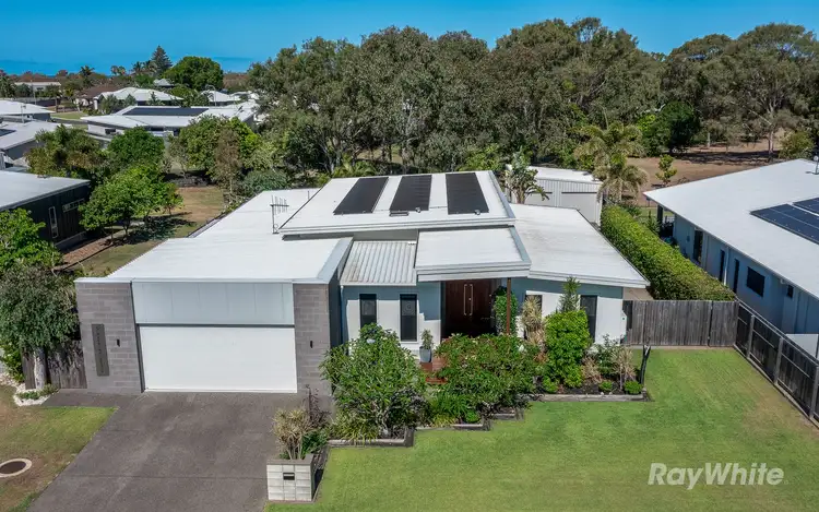 5 Deering Place, Innes Park QLD 4670