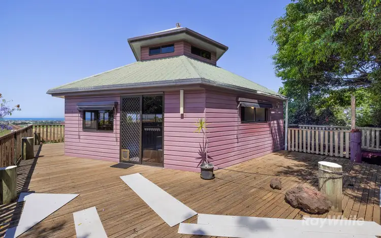 Second view of Homely house listing, 28 Heathwood Crescent, Qunaba QLD 4670