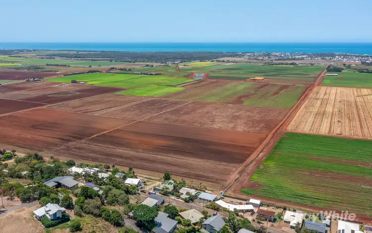 Fourth view of Homely house listing, 28 Heathwood Crescent, Qunaba QLD 4670