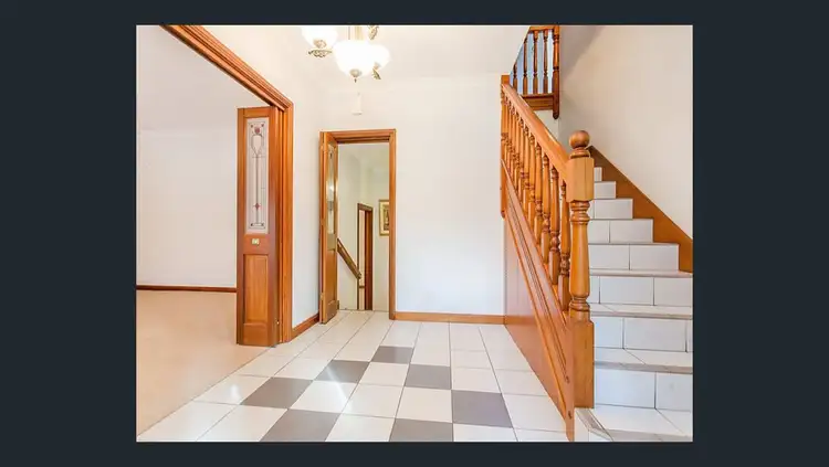 12 Derwent Avenue, Rostrevor SA 5073