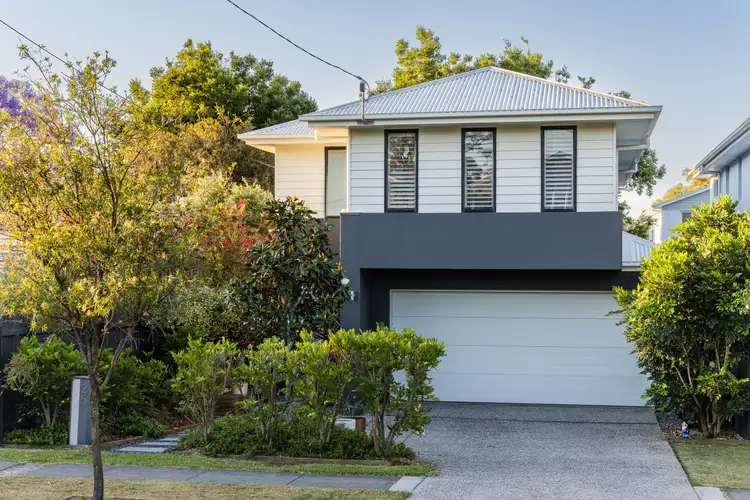 25 Alexander Road, Oxley QLD 4075