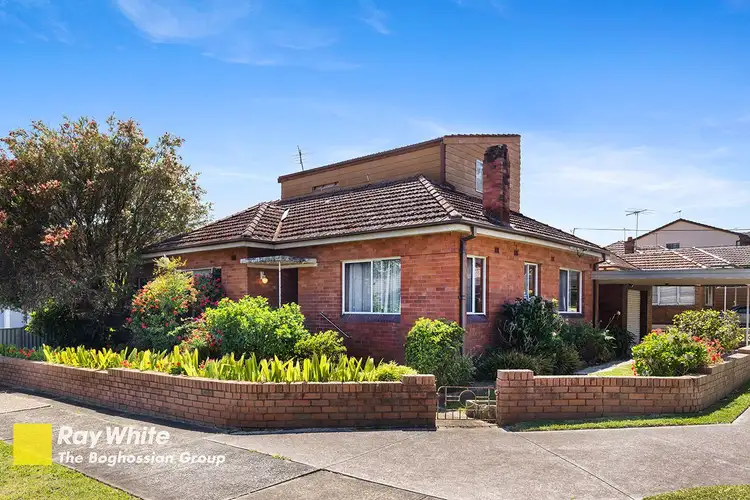 Main view of Homely house listing, 32 Vivienne Street, Kingsgrove NSW 2208