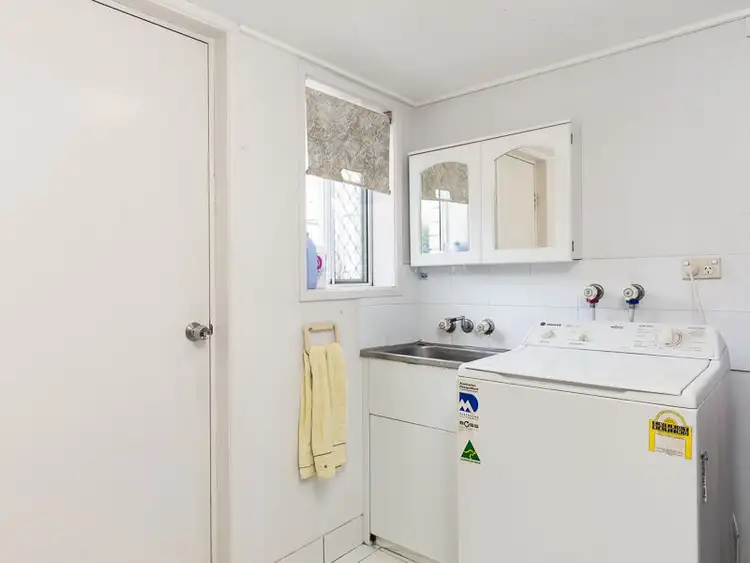 Seventh view of Homely townhouse listing, 2/111 Chester Road, Annerley QLD 4103