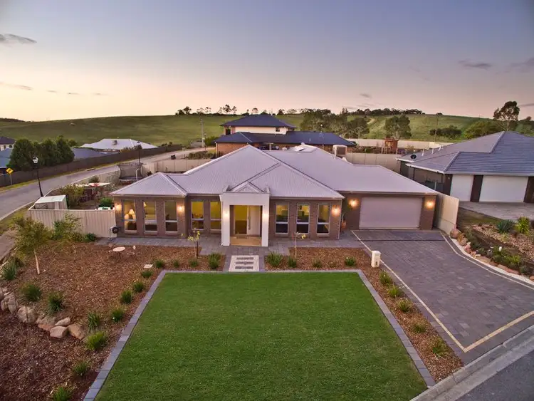 1 Classic Court, Golden Grove SA 5125