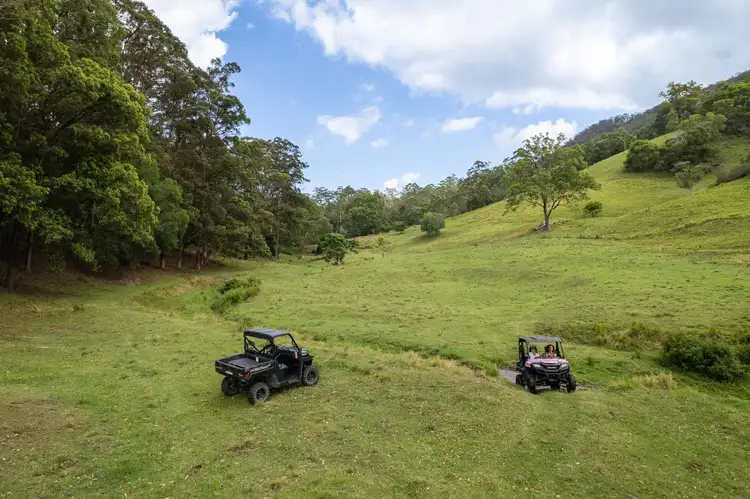 584 Mount Brisbane Road, Mount Pleasant QLD 4521