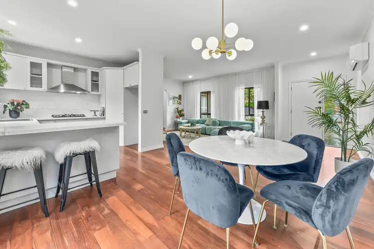 2/62 Macrina Street, Oakleigh East VIC 3166