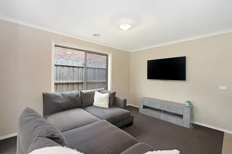 Fifth view of Homely house listing, 2/8 Martin Place, Warrnambool VIC 3280