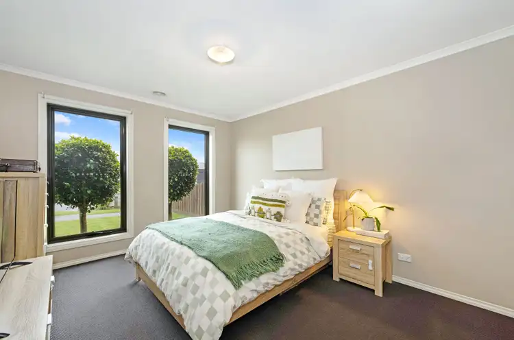 Sixth view of Homely house listing, 2/8 Martin Place, Warrnambool VIC 3280