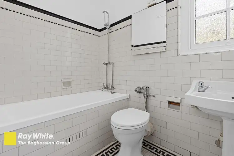 Fifth view of Homely unit listing, 2/1A Wyuna Road, Point Piper NSW 2027