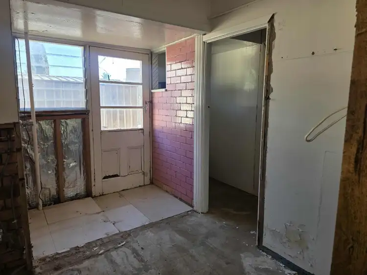 Seventh view of Homely unit listing, Unit 1/6 Pascoe Street, Rochester VIC 3561