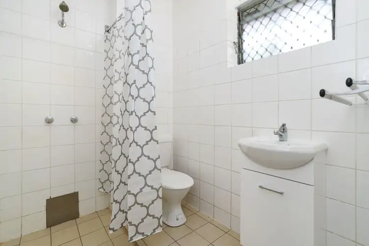 Fifth view of Homely unit listing, 3/28 Lakeside Drive, Alawa NT 810