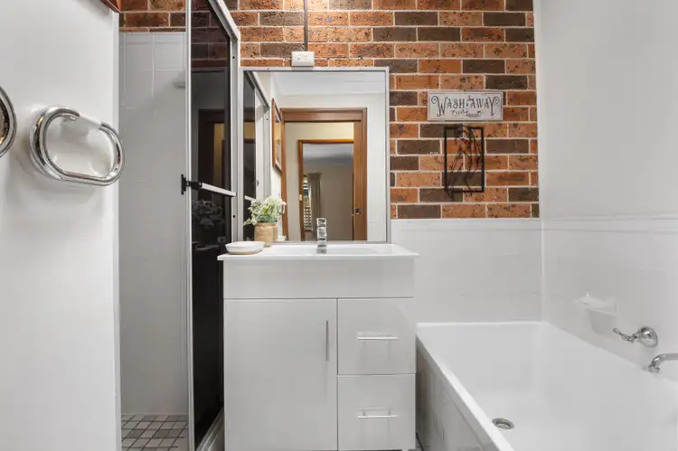 Fourth view of Homely villa listing, 4/114 Windsor Street, Richmond NSW 2753