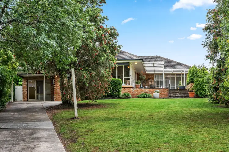 8 Sitters Memorial Drive, Burnside SA 5066