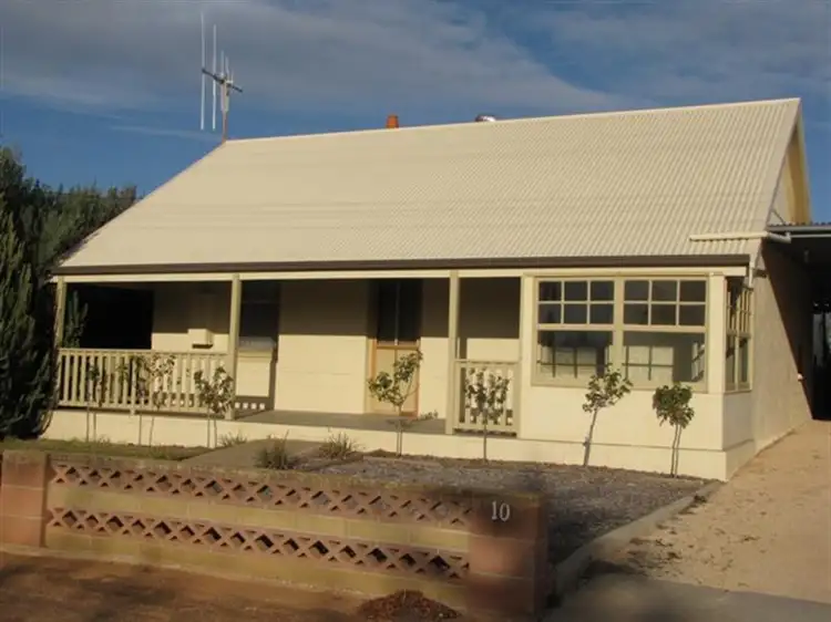 Main view of Homely house listing, 10 Fourth St, Loxton SA