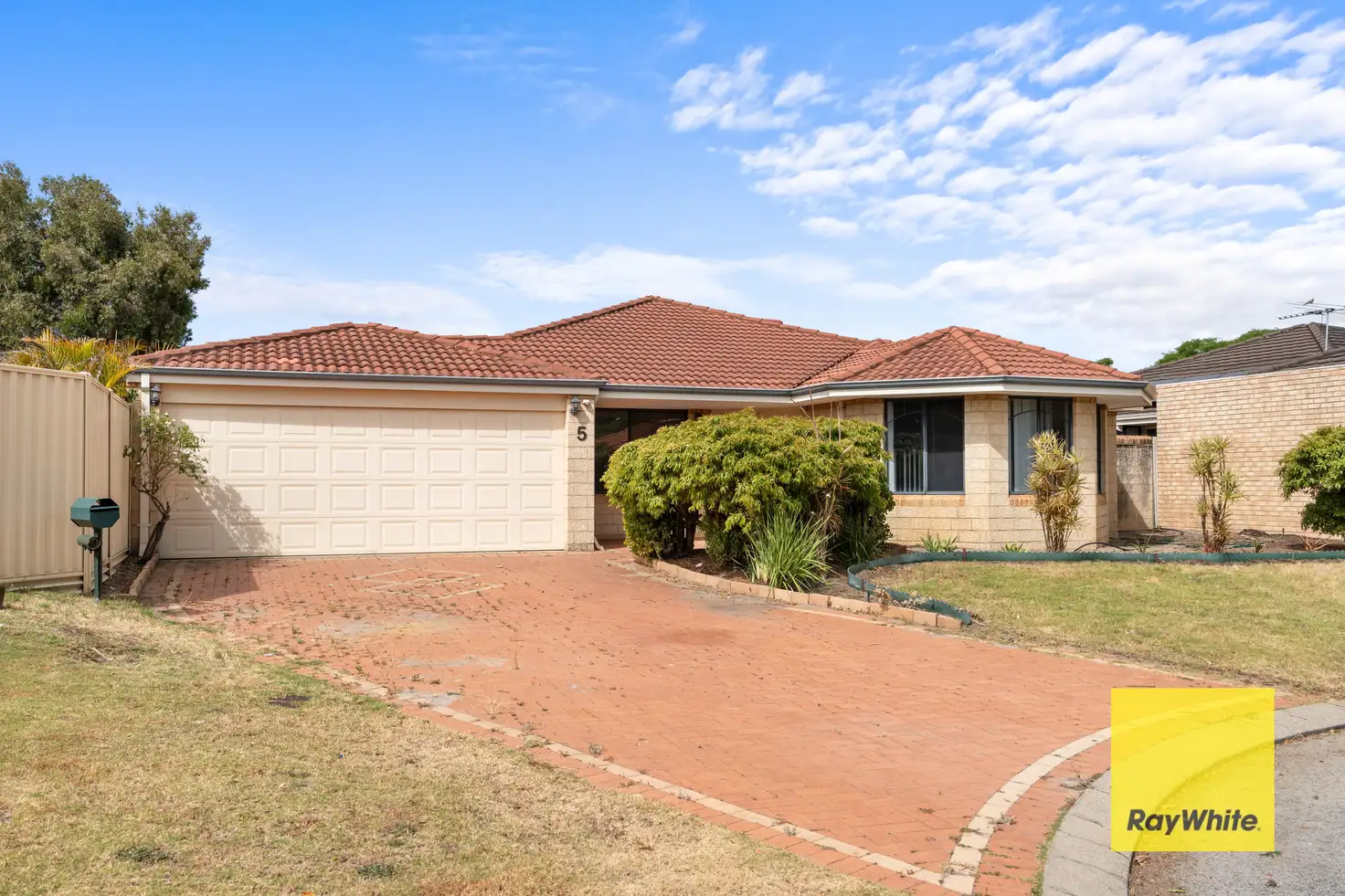 Main view of Homely house listing, 5 Mint Cove, Thornlie WA 6108