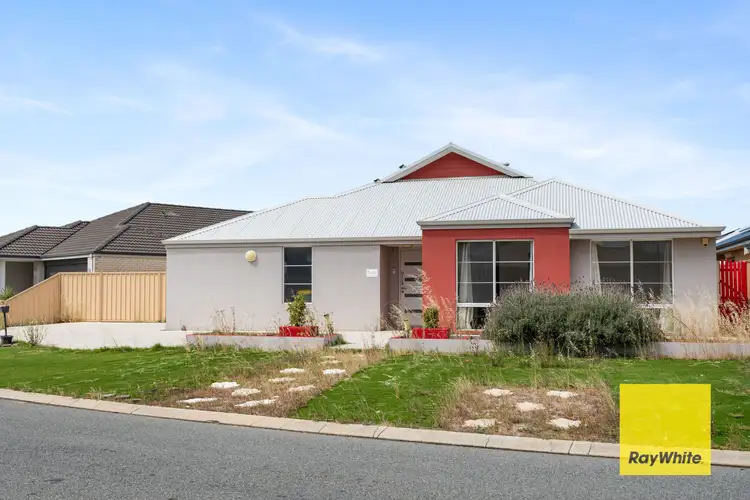 Second view of Homely house listing, 4 Hewett Street, Maddington WA 6109