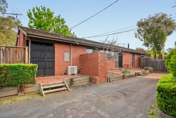 47 Hawthory Road, Kilsyth VIC 3137