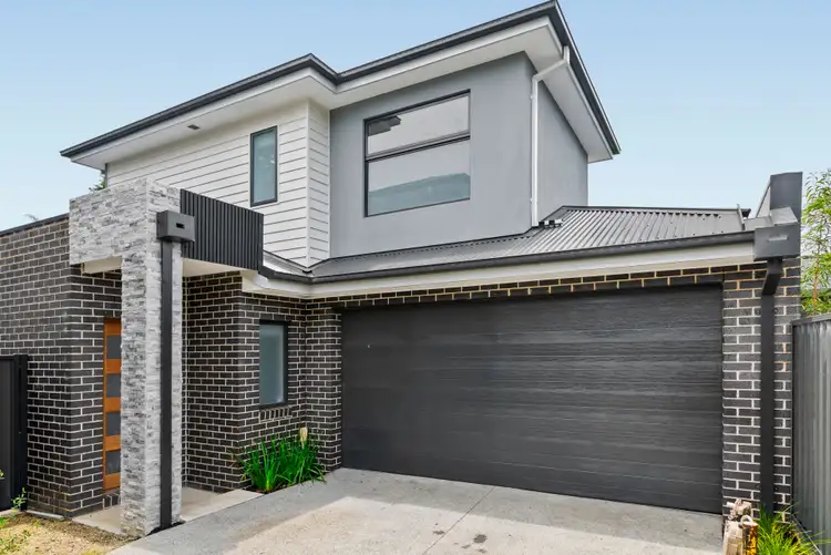 2/9 Cassia Court, Wantirna VIC 3152