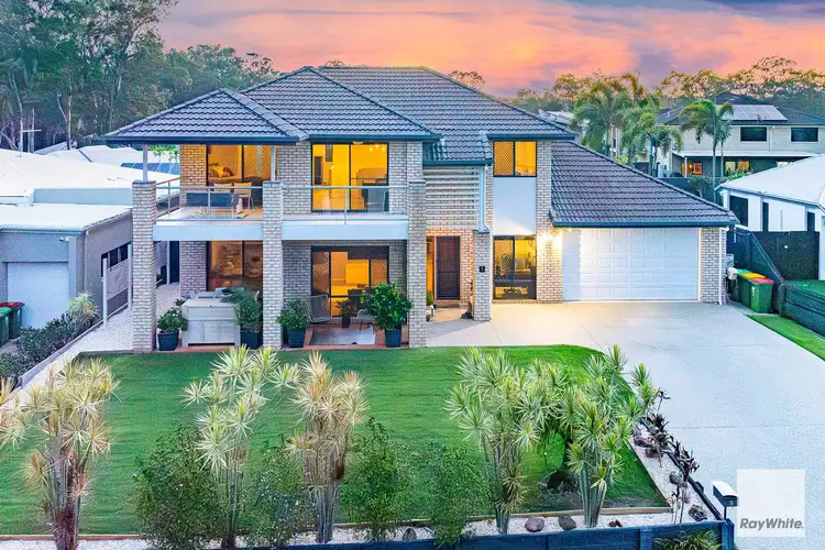 5 Sandy Cove Place, Redland Bay QLD 4165