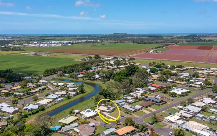 Second view of Homely house listing, 2 West Pocket, Avenell Heights QLD 4670
