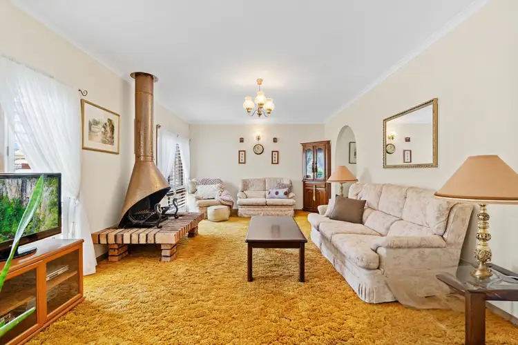 Second view of Homely house listing, 8 Keira Place, Ruse NSW 2560