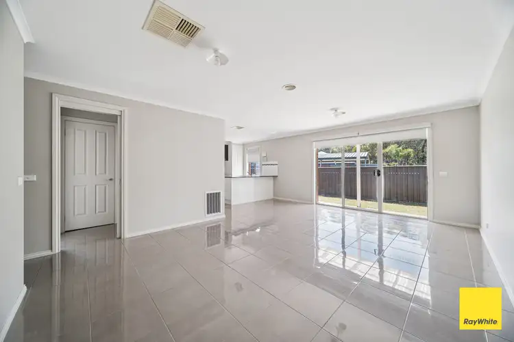 Fifth view of Homely house listing, 2/4 Rosemary Court, Golden Square VIC 3555