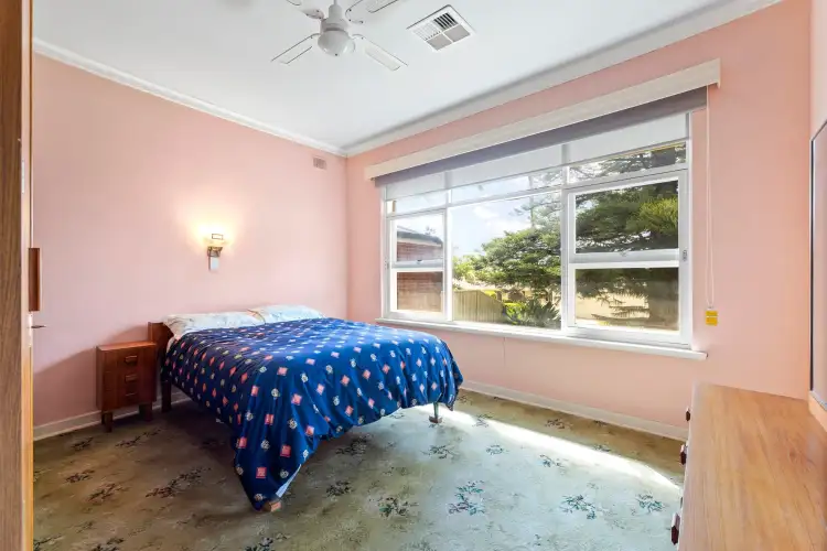 Fourth view of Homely house listing, 33 Greenbank Road, Athelstone SA 5076