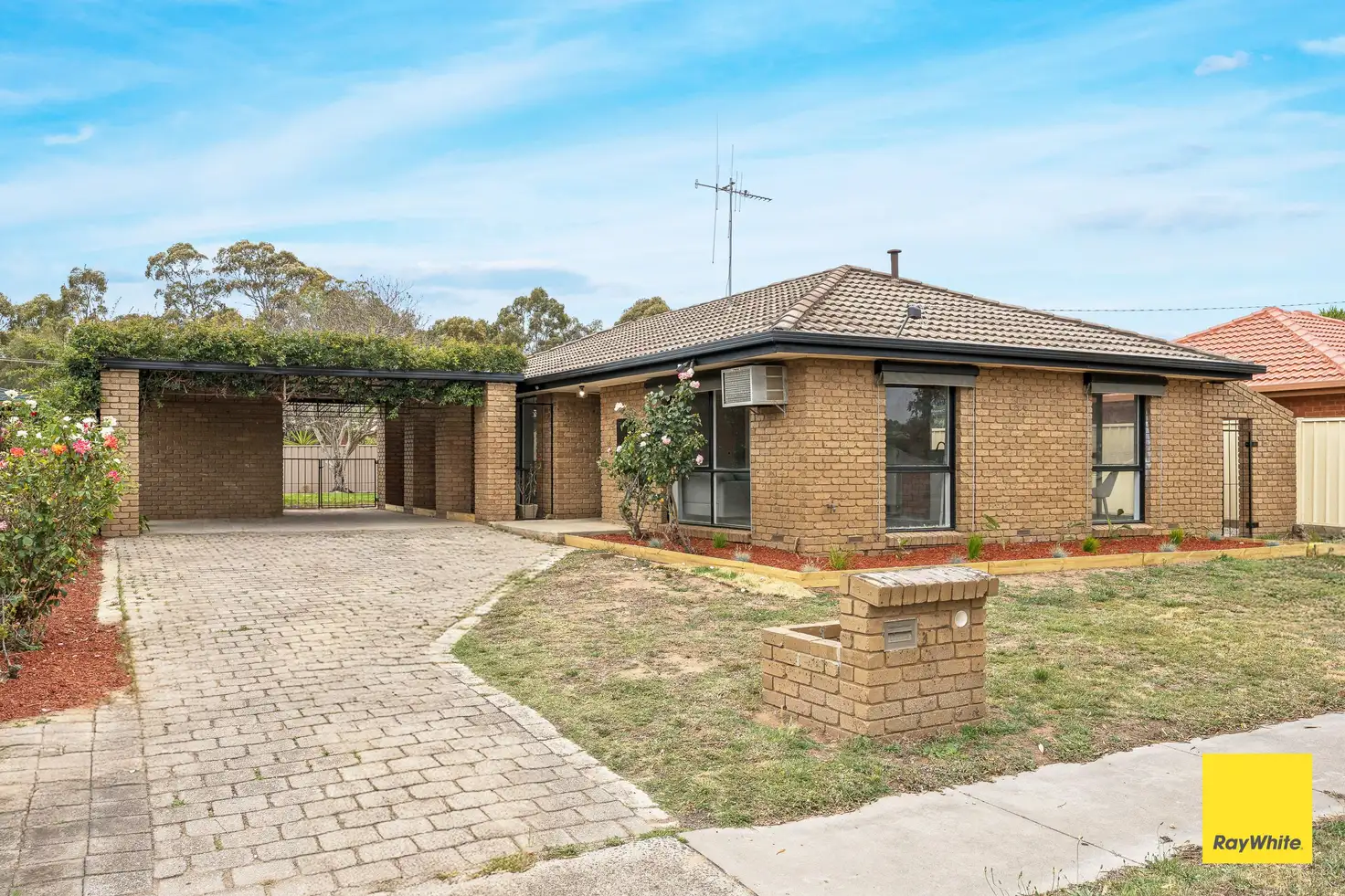 Main view of Homely house listing, 31 Derrimut Road, White Hills VIC 3550