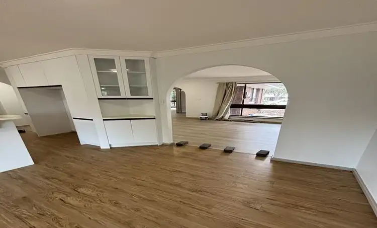 Second view of Homely house listing, 20 Glenhurst Court, Camillo WA 6111