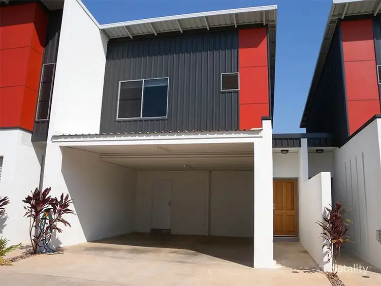 2/8 Camm Street, Johnston NT 832