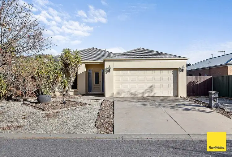 Second view of Homely house listing, 3 Saville Court, North Bendigo VIC 3550