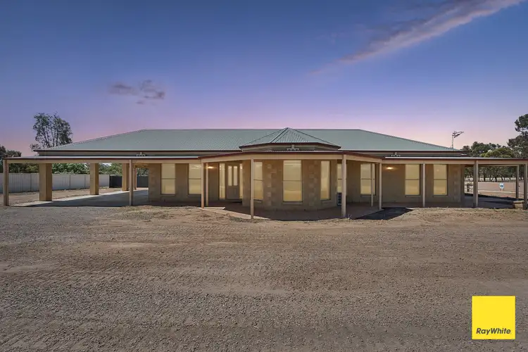 3 Wallawa Place, Huntly VIC 3551