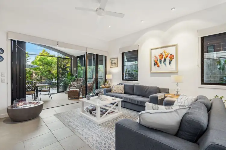 61 Hargreaves Avenue