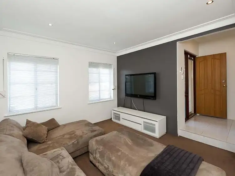 Second view of Homely house listing, 17B Dundee Cl, Warnbro WA