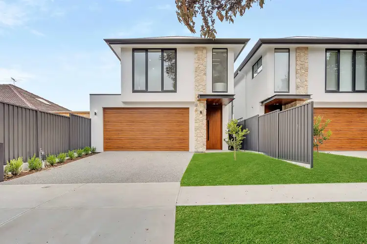 8A Janet Avenue