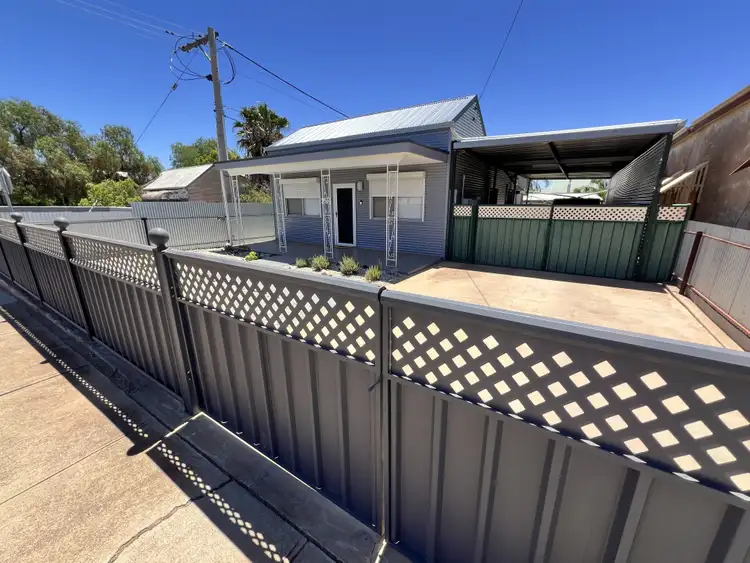 294 Bromide Street