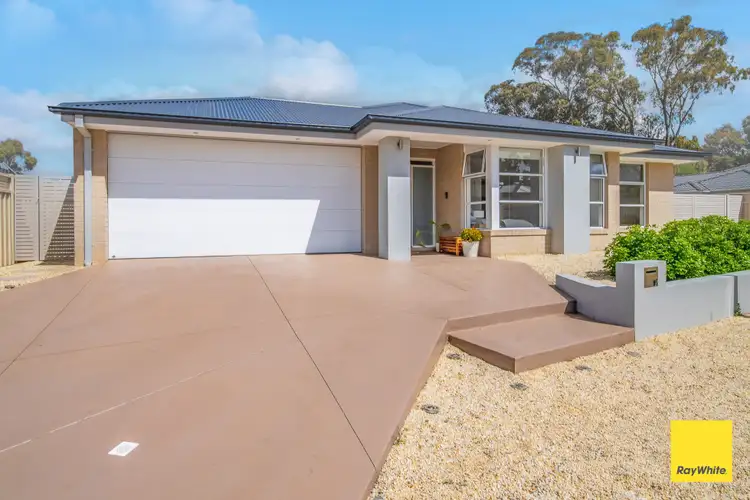 14 Kadina Court