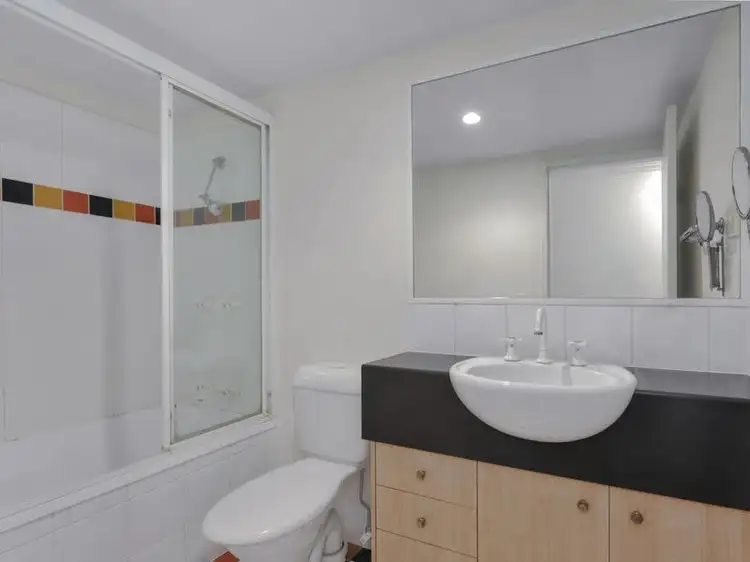 Fifth view of Homely apartment listing, 22/52 Beeston Street, Teneriffe QLD 4005