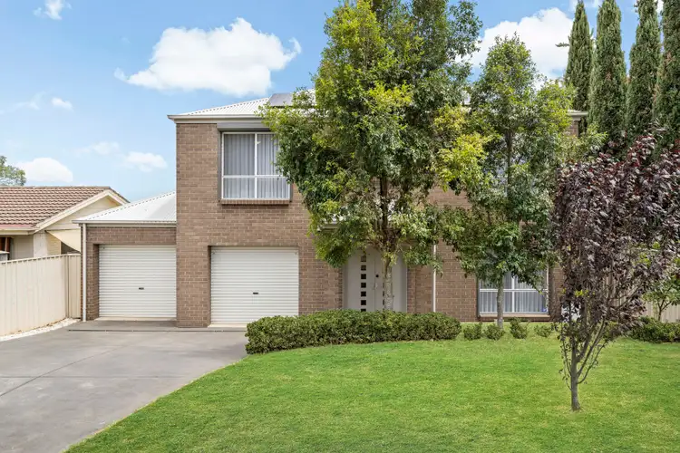 2A Ashley Avenue