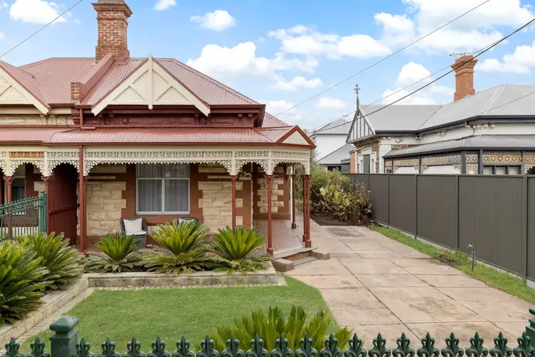 42 Hughes Street