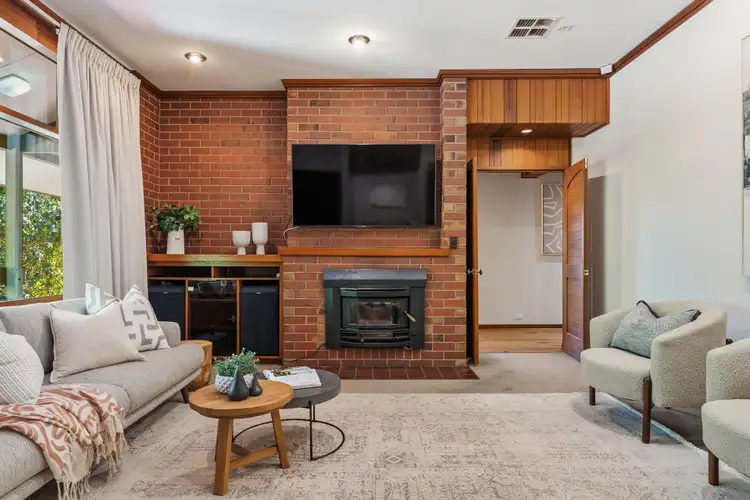 10 Marola Avenue