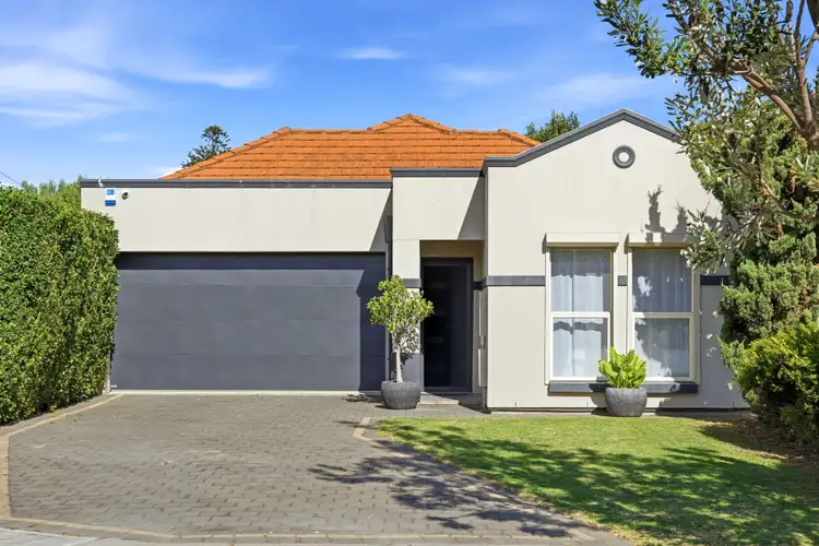 18 Griffiths Street