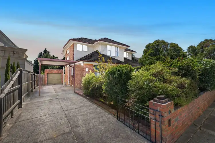 85 Hillview Avenue
