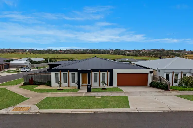 1 Drew Street