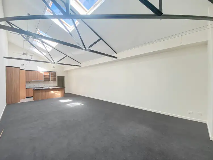 1A Shilton Place