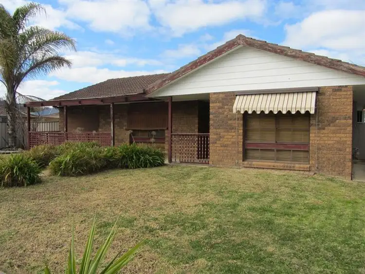 12 Jackling Dr, Lavington NSW