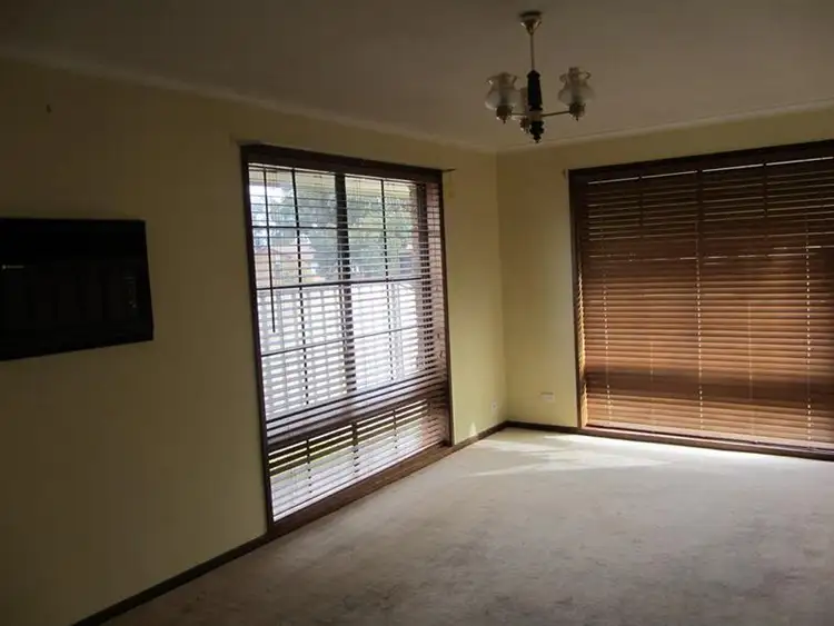 Fourth view of Homely house listing, 12 Jackling Dr, Lavington NSW