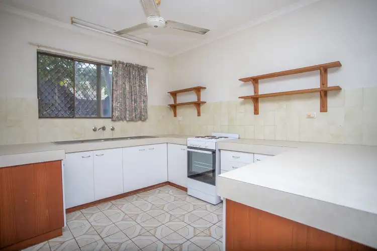 140 Casuarina Drive