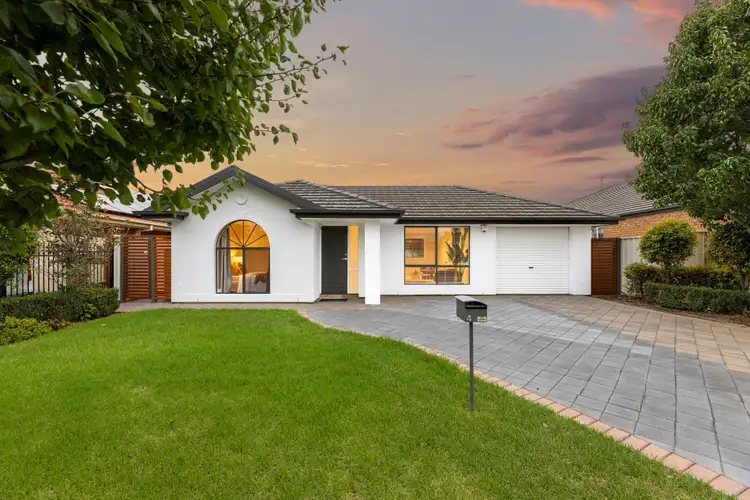 4 Berno Court